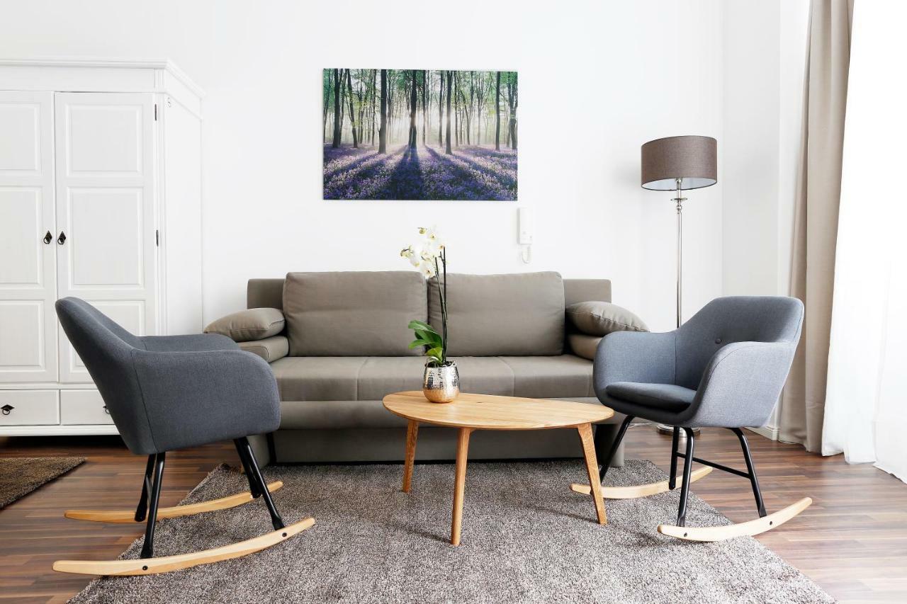 Droy By Rockchair Apartments L Superhost Status L 2 Bedroom Boxspringbeds Next To Center "Kurfuerstendamm" - Cozy Family & Business Flair Welcomes You! เบอร์ลิน ภายนอก รูปภาพ